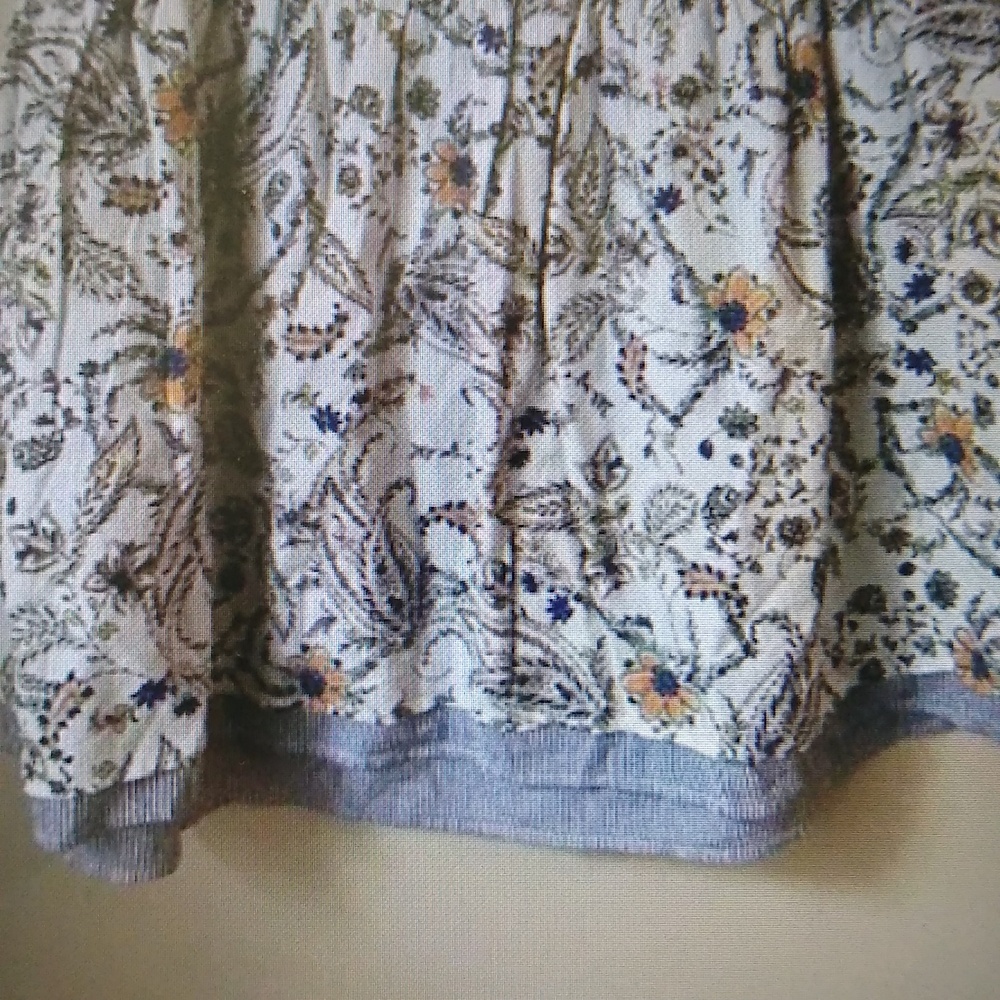 J. Jill XL knee-length multi-floral - Picture 4 of 8